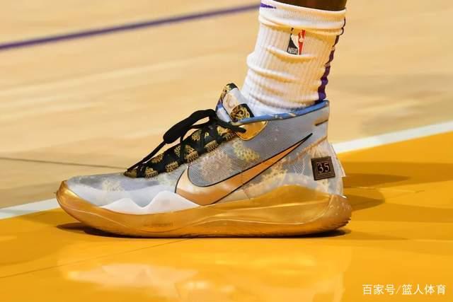 唐斯31+10尼克斯送猛龙8连败 雄鹿大胜公牛